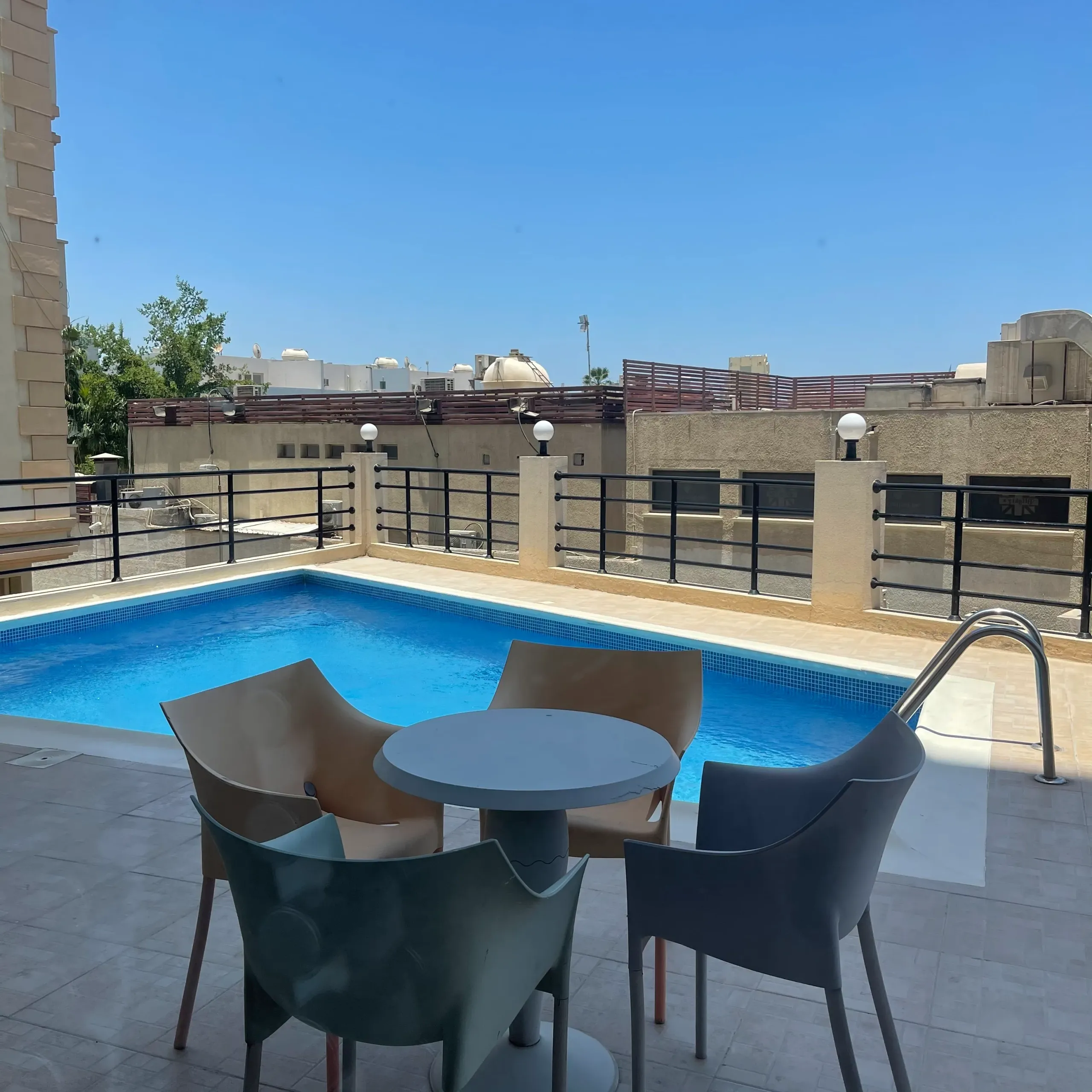 Swimming Pool - Um al Hassam