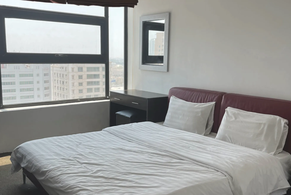 Bedroom 1 - Seef Loft