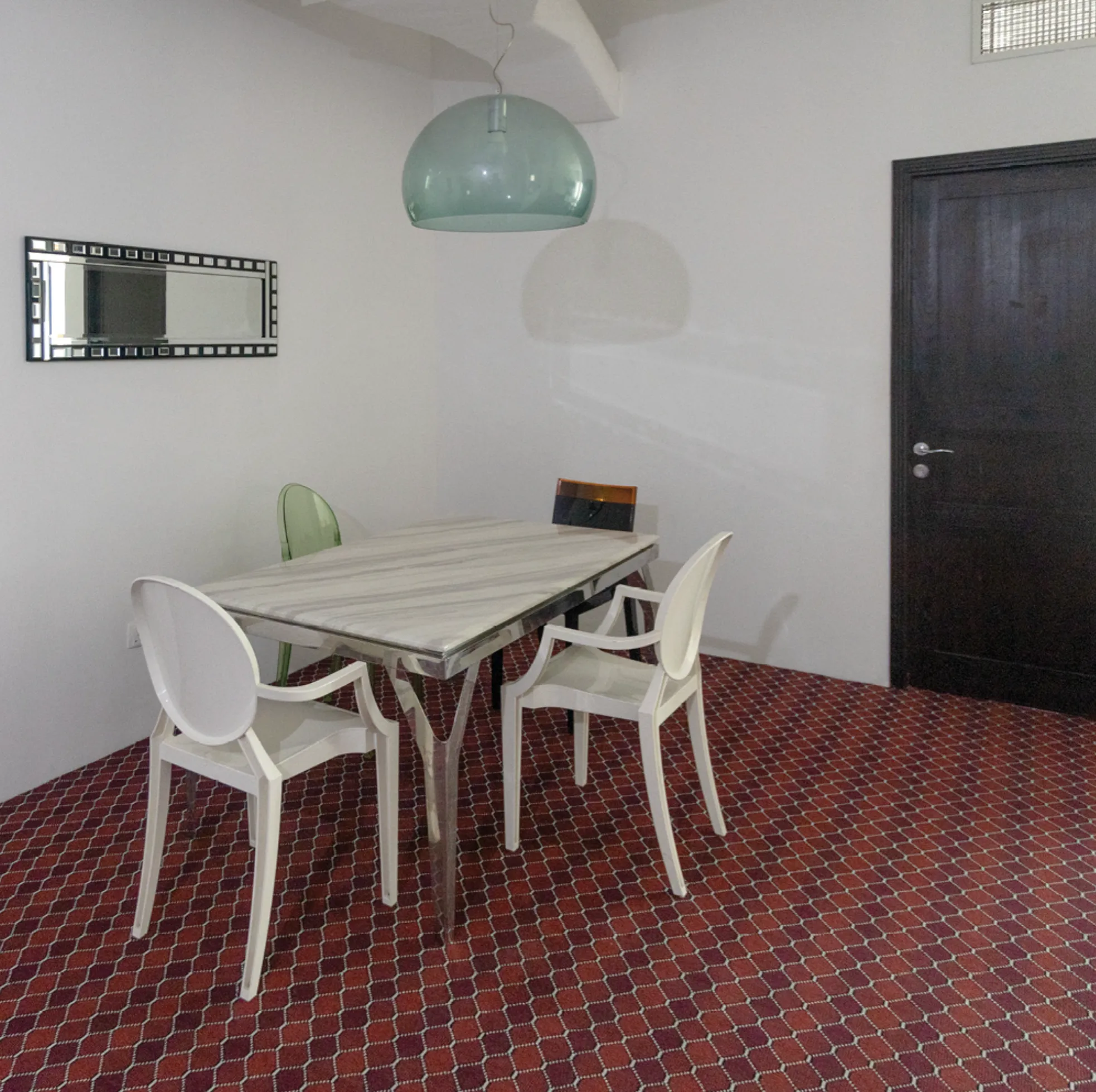 Dinning Area - Seef Loft